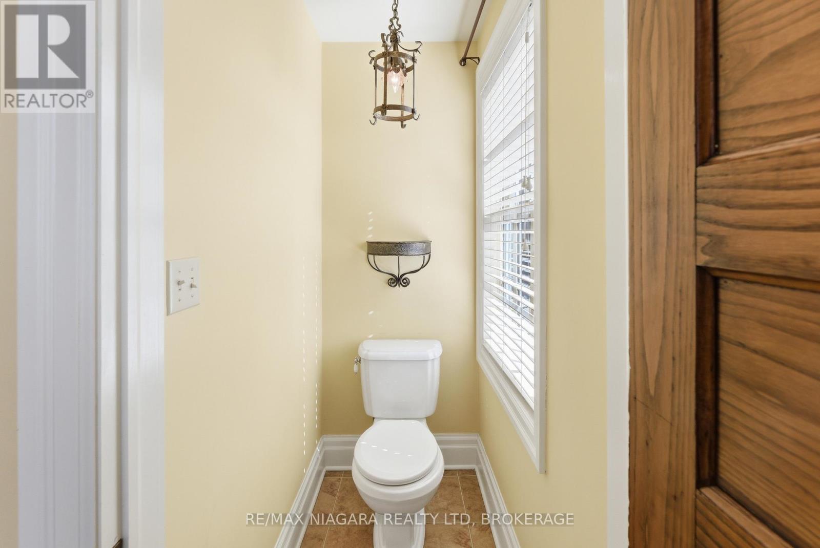 2 SAMUEL STREET, Niagara-on-the-Lake (Town), Ontario, L0S1J0 — Photo 28