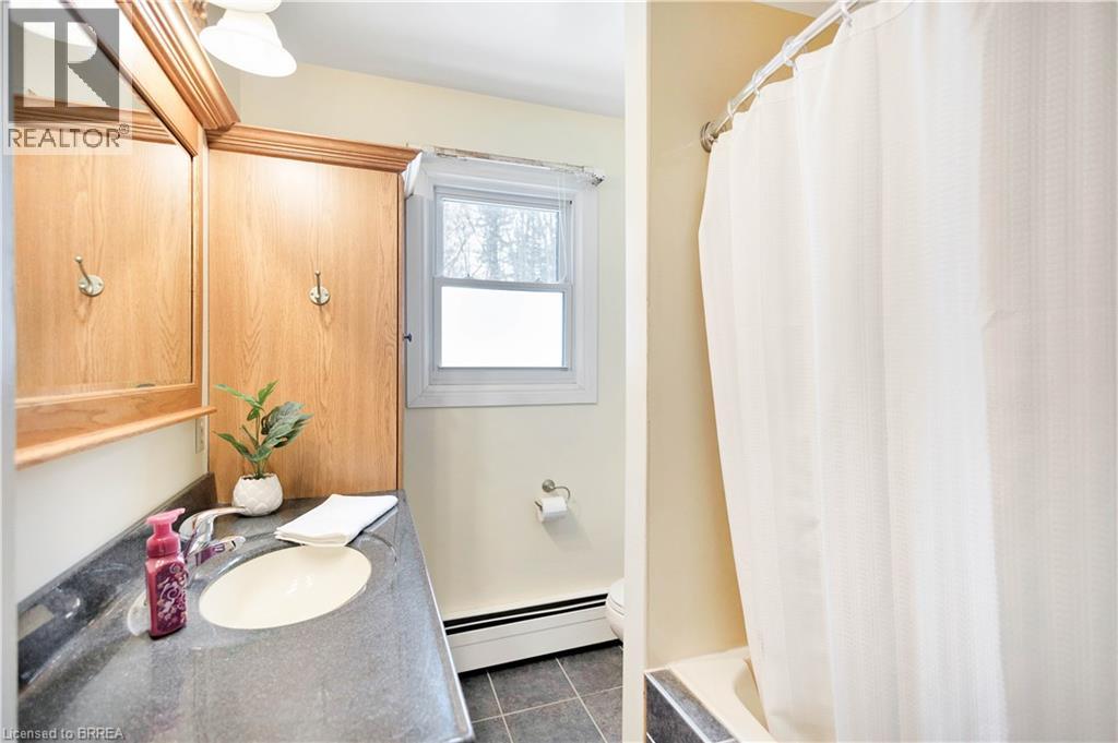2210 1ST CONC RD STR Concession E, Delhi, Ontario, N4B2W4 — Photo 13