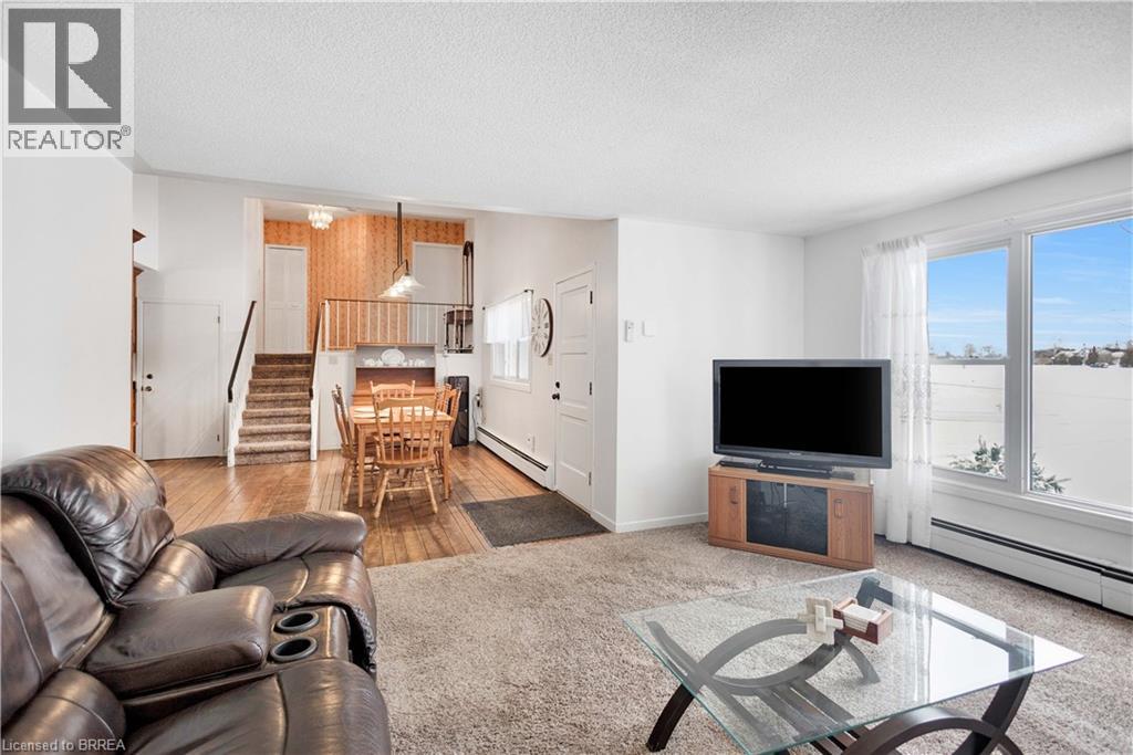 2210 1ST CONC RD STR Concession E, Delhi, Ontario, N4B2W4 — Photo 5
