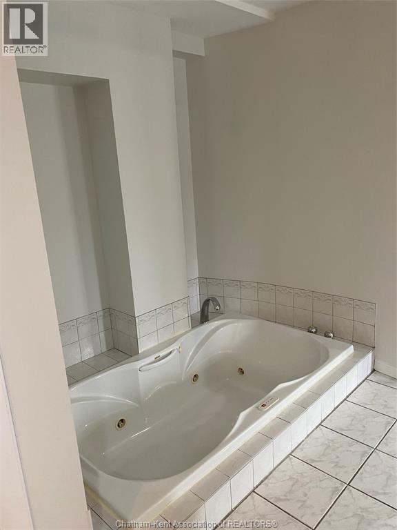 240 WILLIAM STREET South, Chatham, Ontario, N7M4S9 — Photo 30