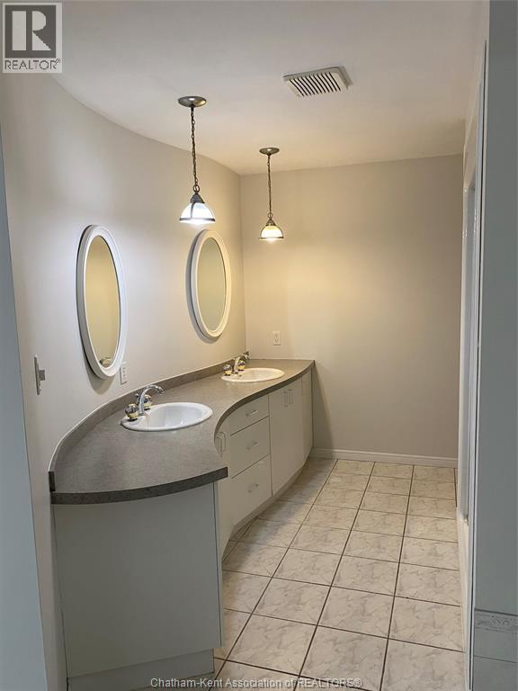 240 WILLIAM STREET South, Chatham, Ontario, N7M4S9 — Photo 27