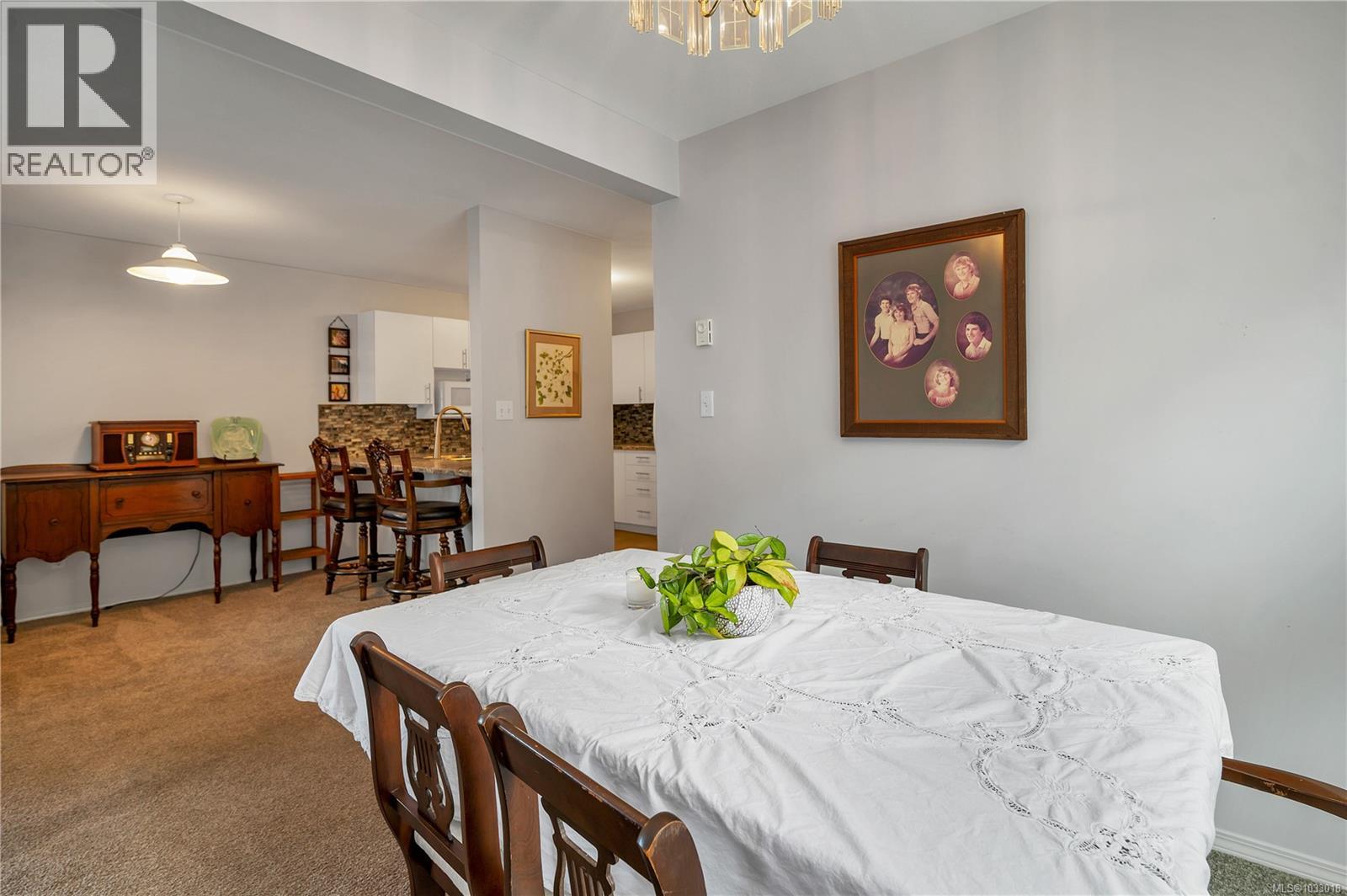 #307B 670 Island Hwy S - 11