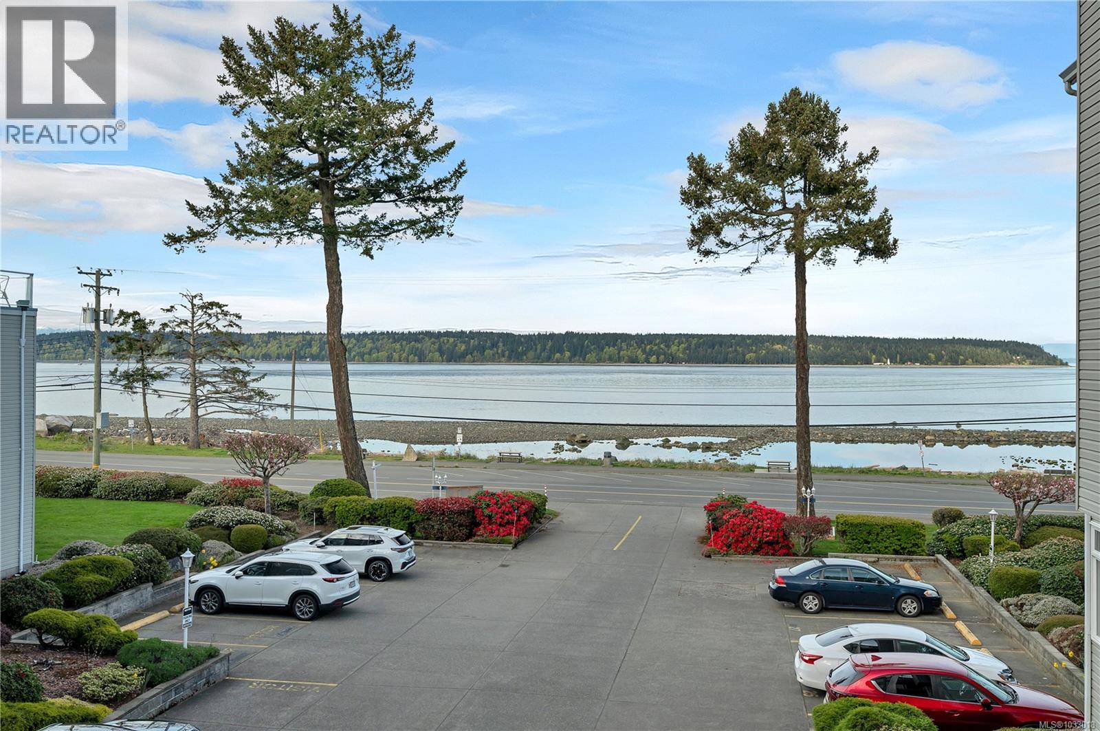 #307B 670 Island Hwy S - Image 2