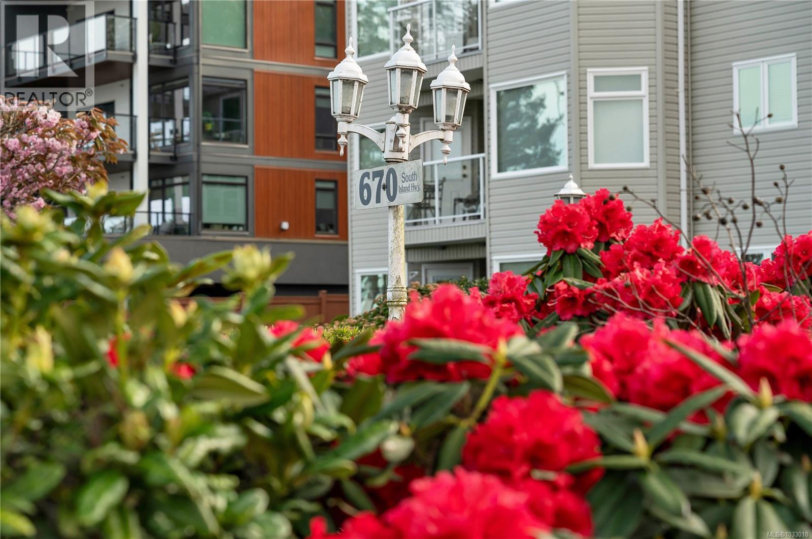#307B 670 Island Hwy S - 30