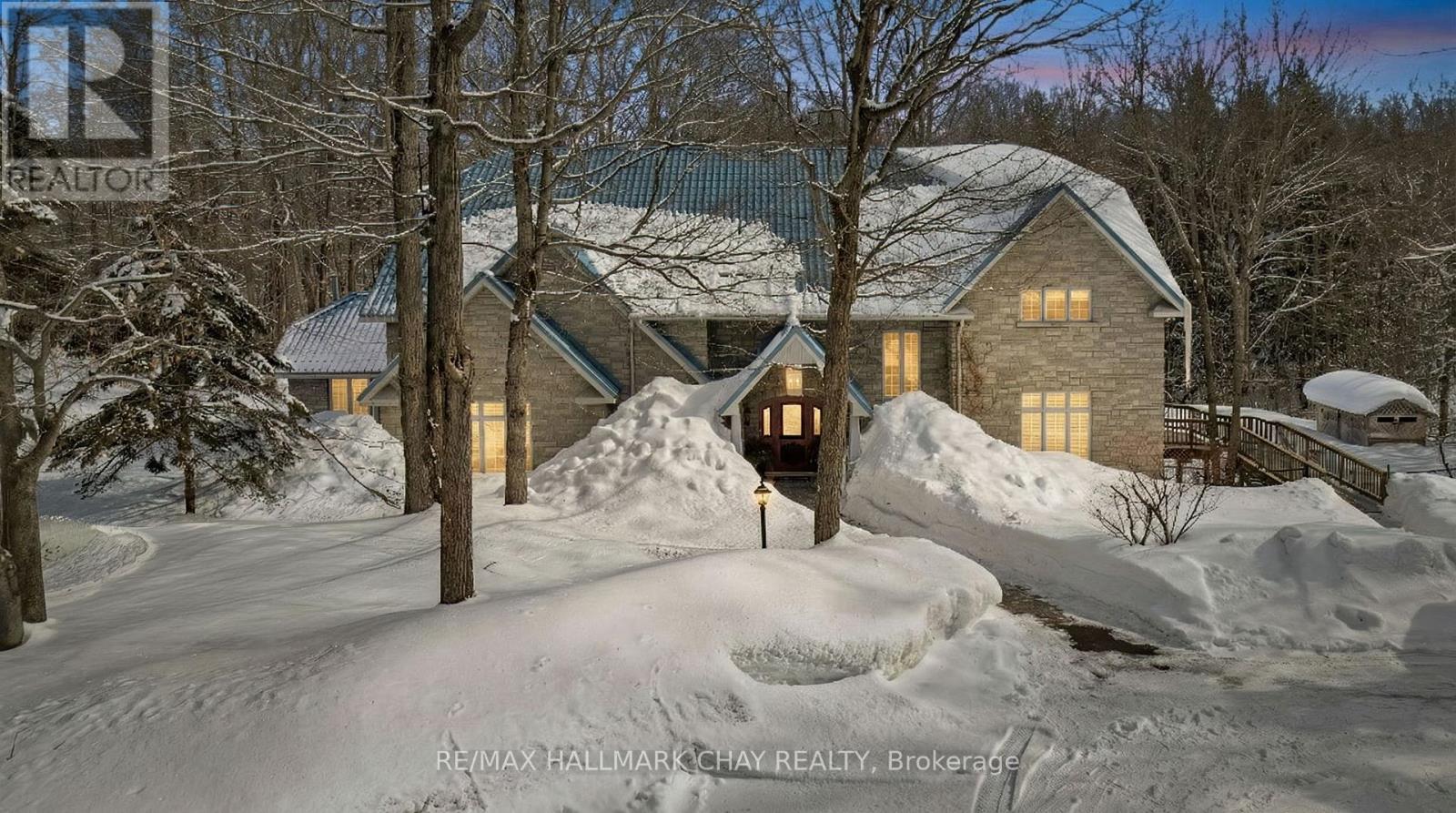 3778 Vasey Road, Township of Tay - Custom, Unique