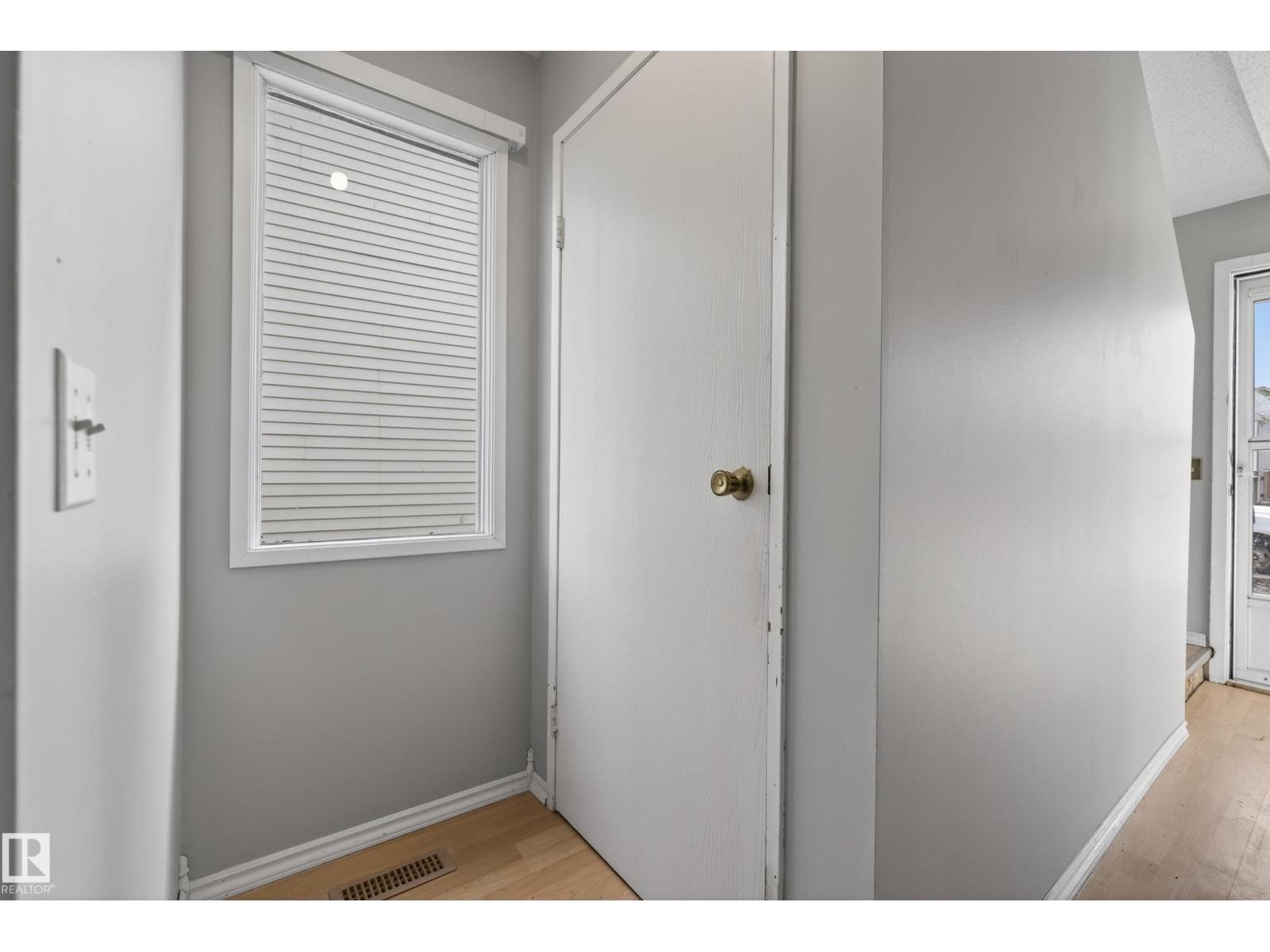 276 VANTAGE LN, Sherwood Park