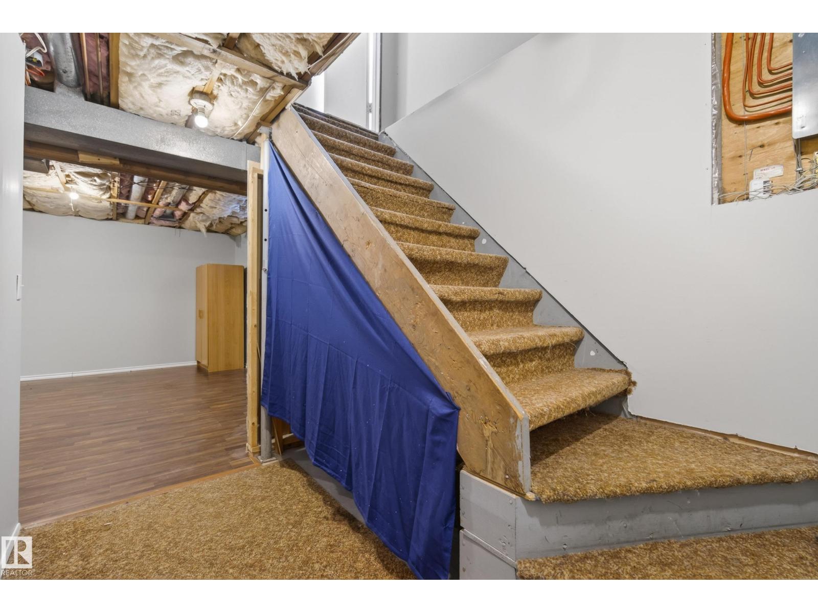 276 VANTAGE LN, Sherwood Park