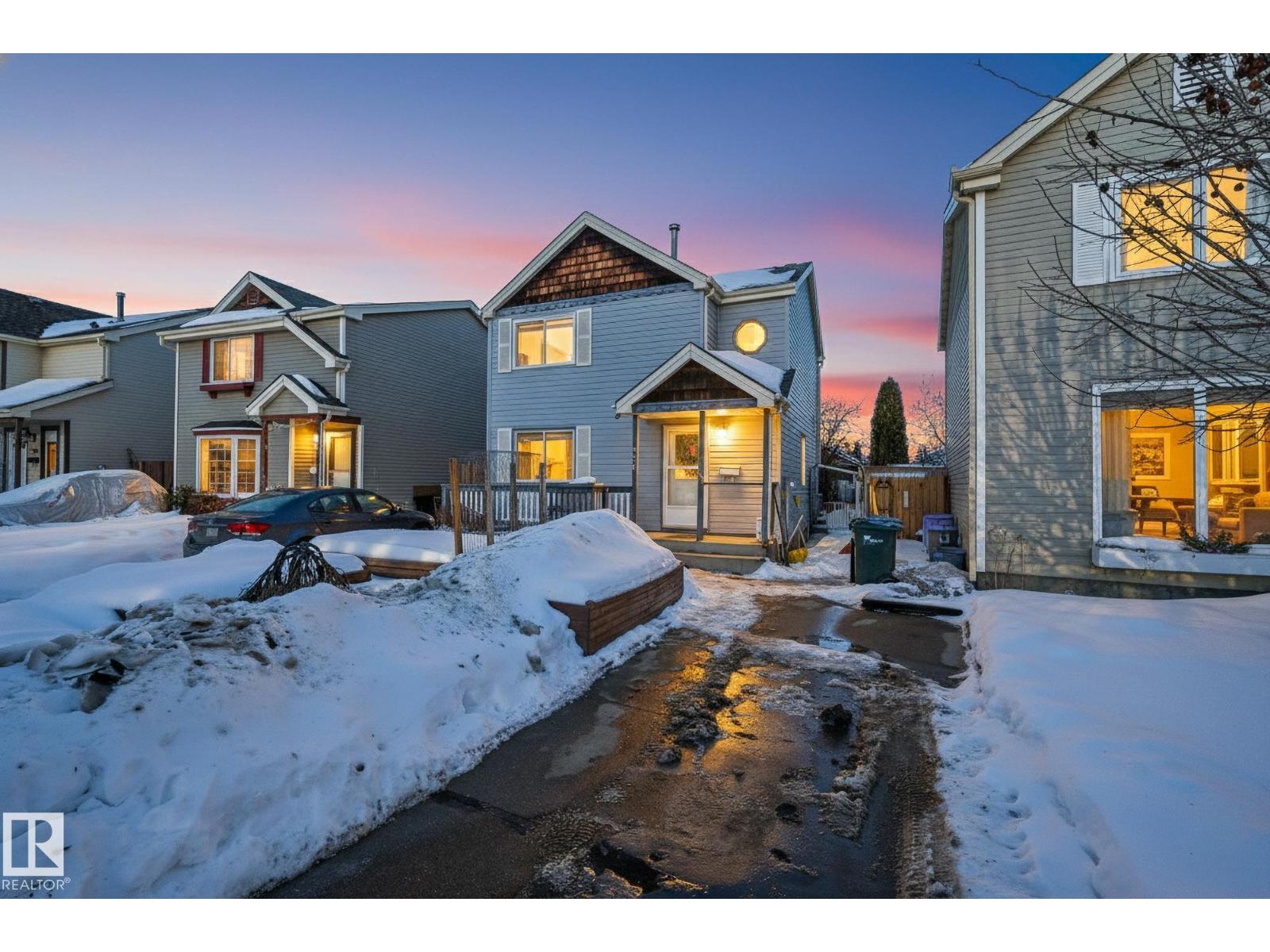 276 VANTAGE LN, Sherwood Park