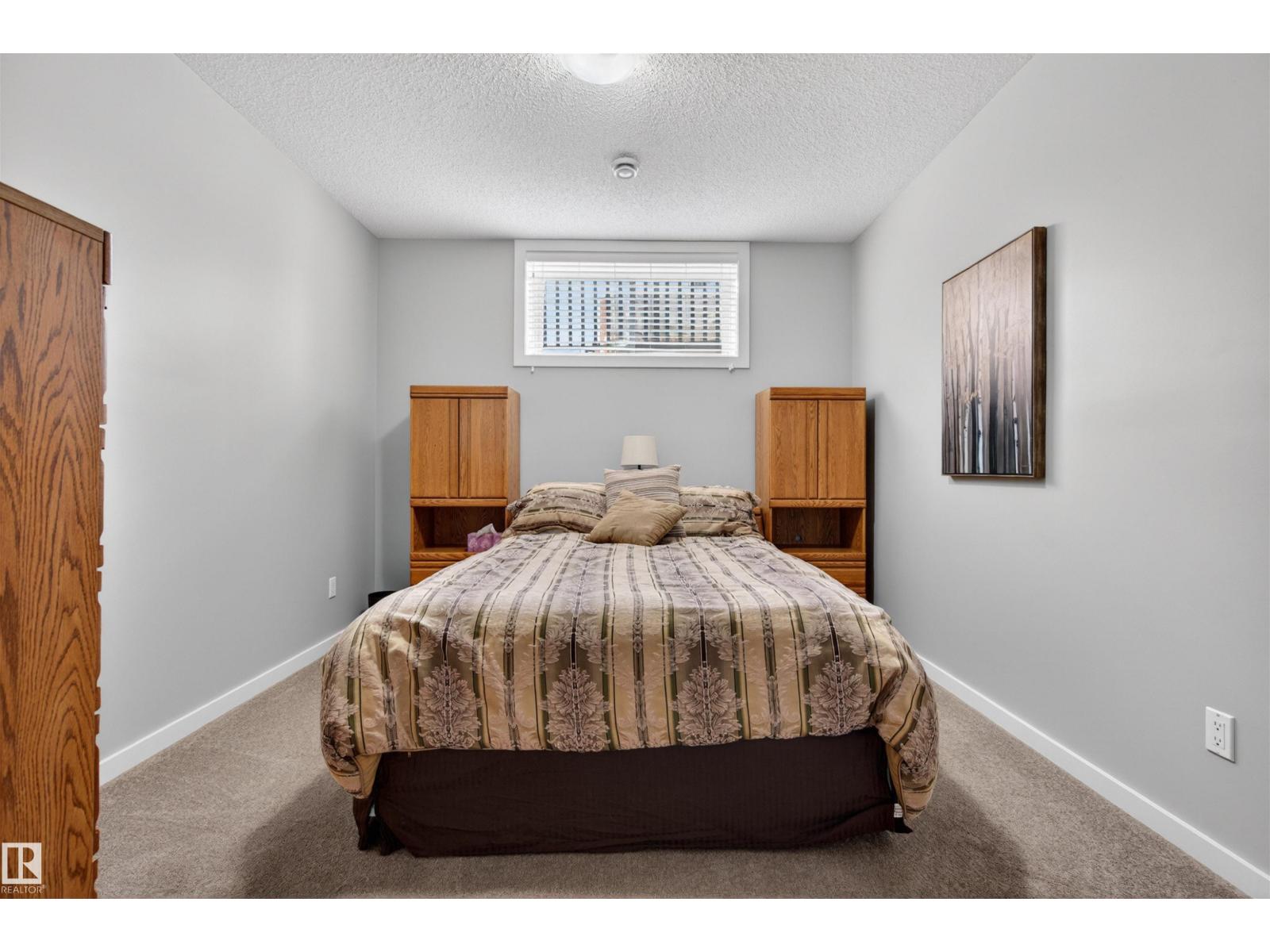 6808 CARDINAL LI SW, Edmonton