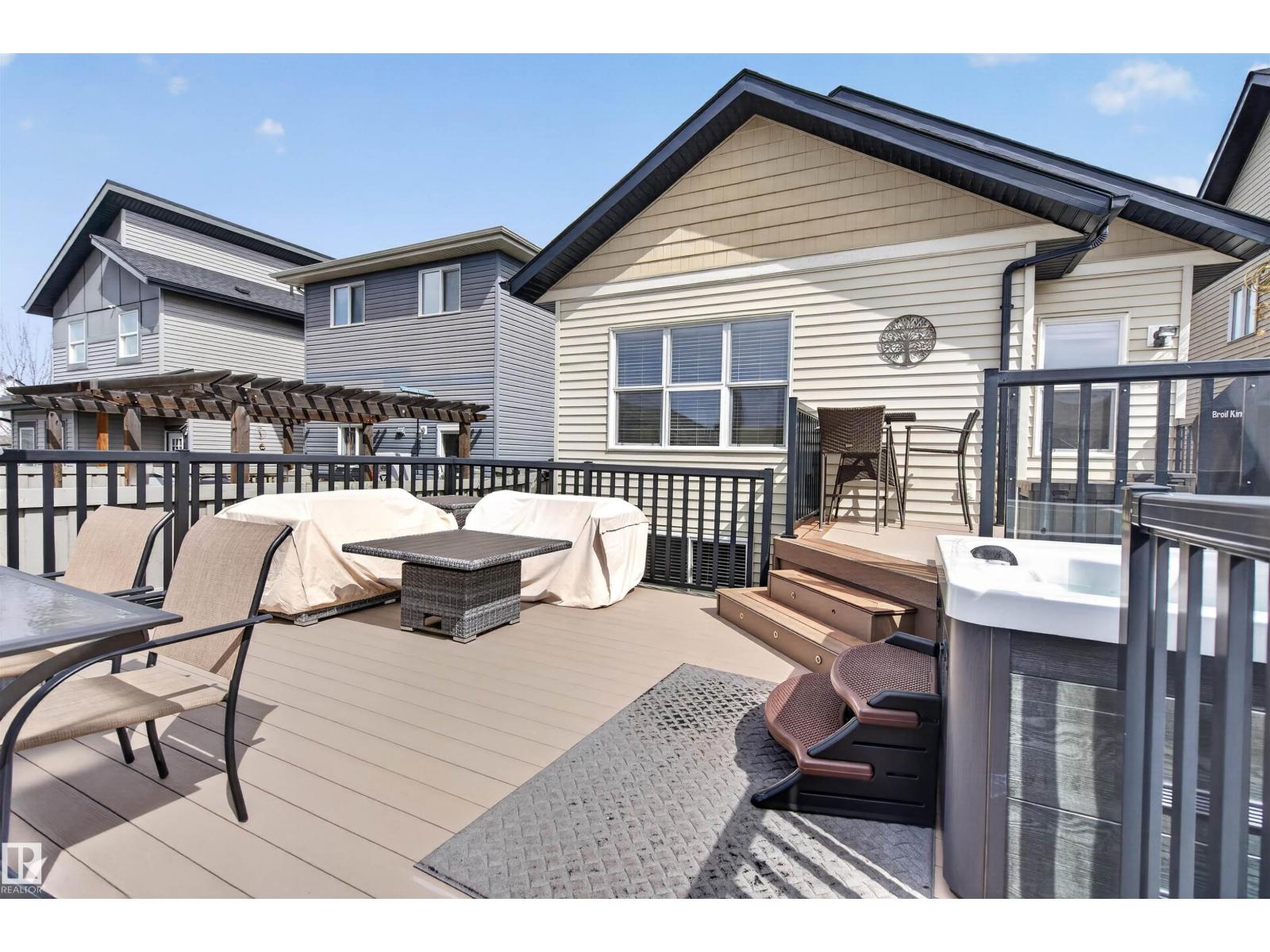 6808 CARDINAL LI SW, Edmonton