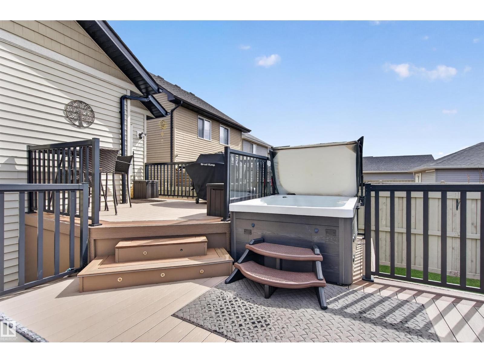 6808 CARDINAL LI SW, Edmonton