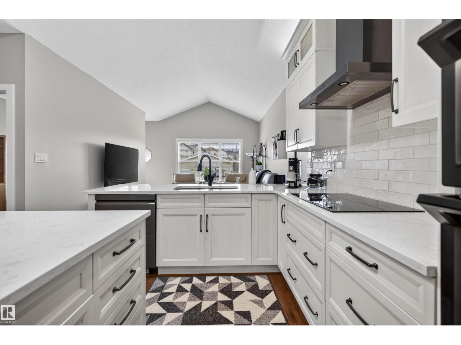 6808 CARDINAL LI SW, Edmonton