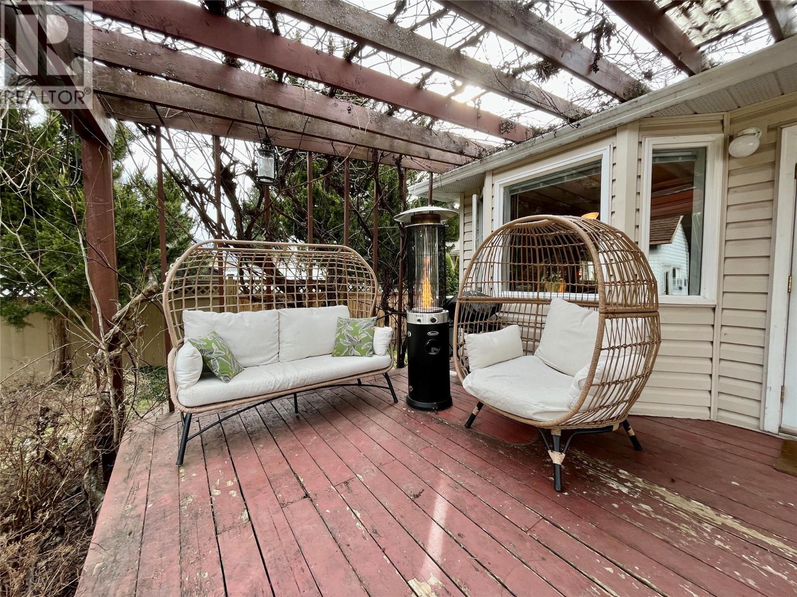Rear Deck