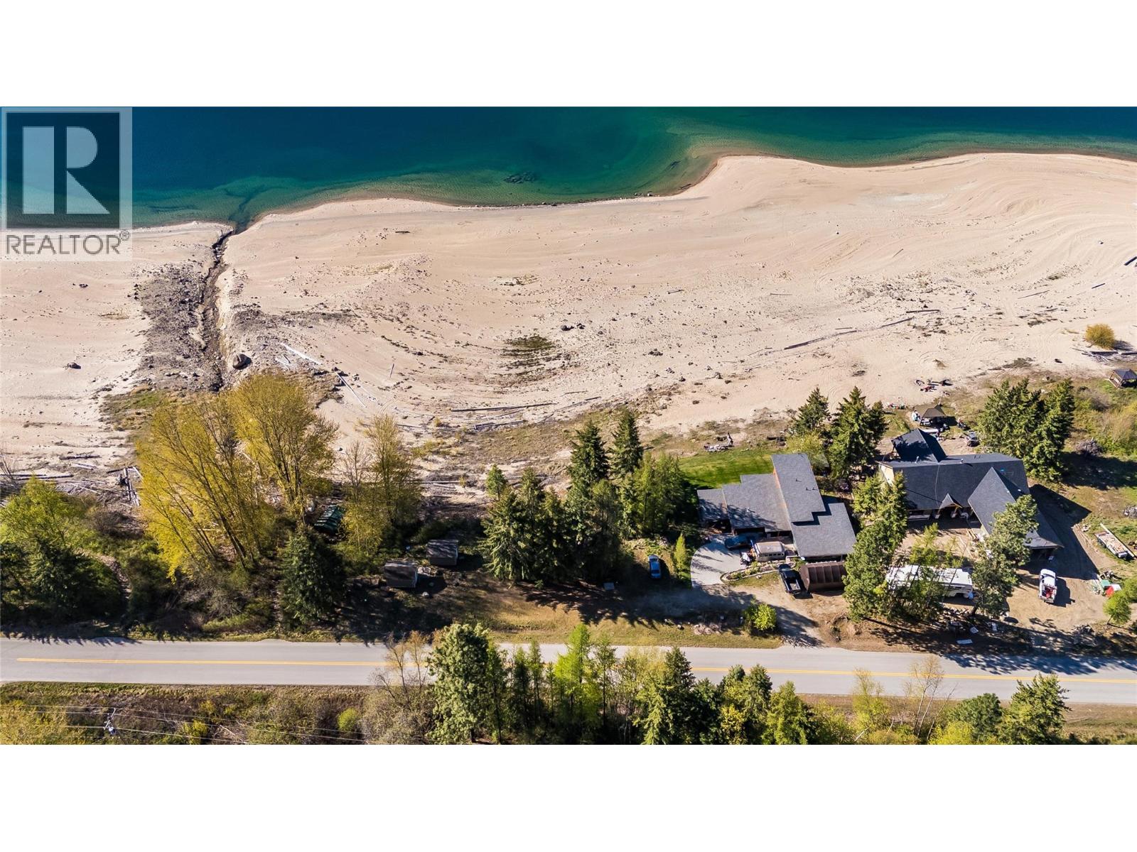  5378 Broadwater Road, Castlegar