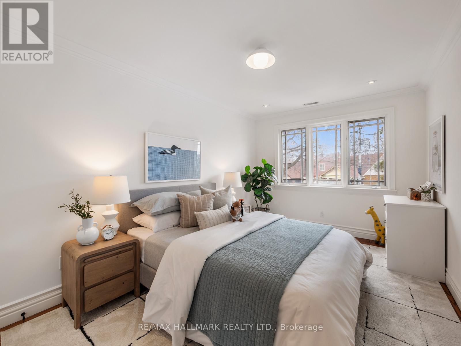 122 HOPEDALE AVENUE - 30