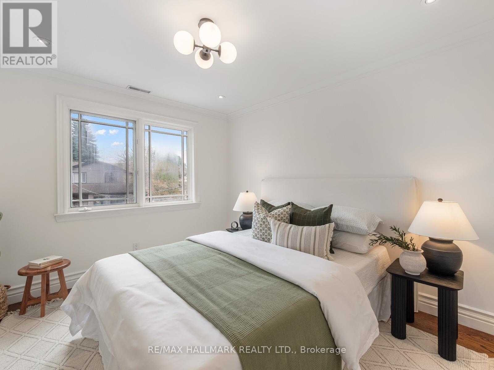 122 HOPEDALE AVENUE - 34