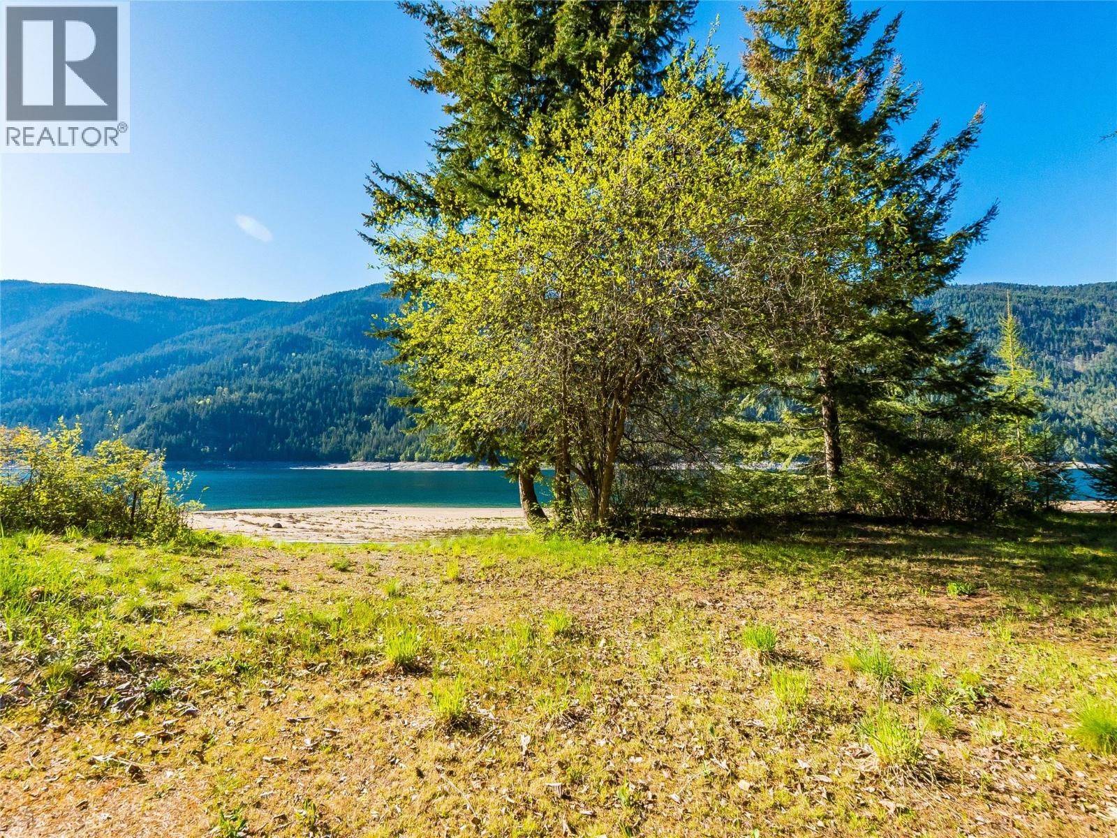  5378 Broadwater Road, Castlegar