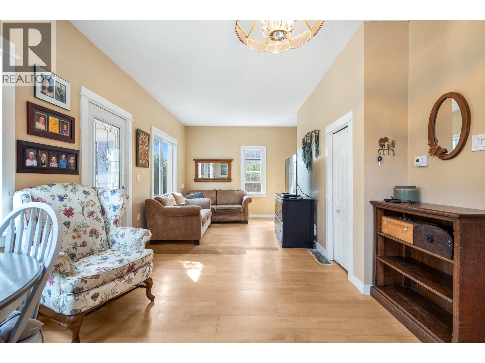 3620 Rosedale Avenue - 8