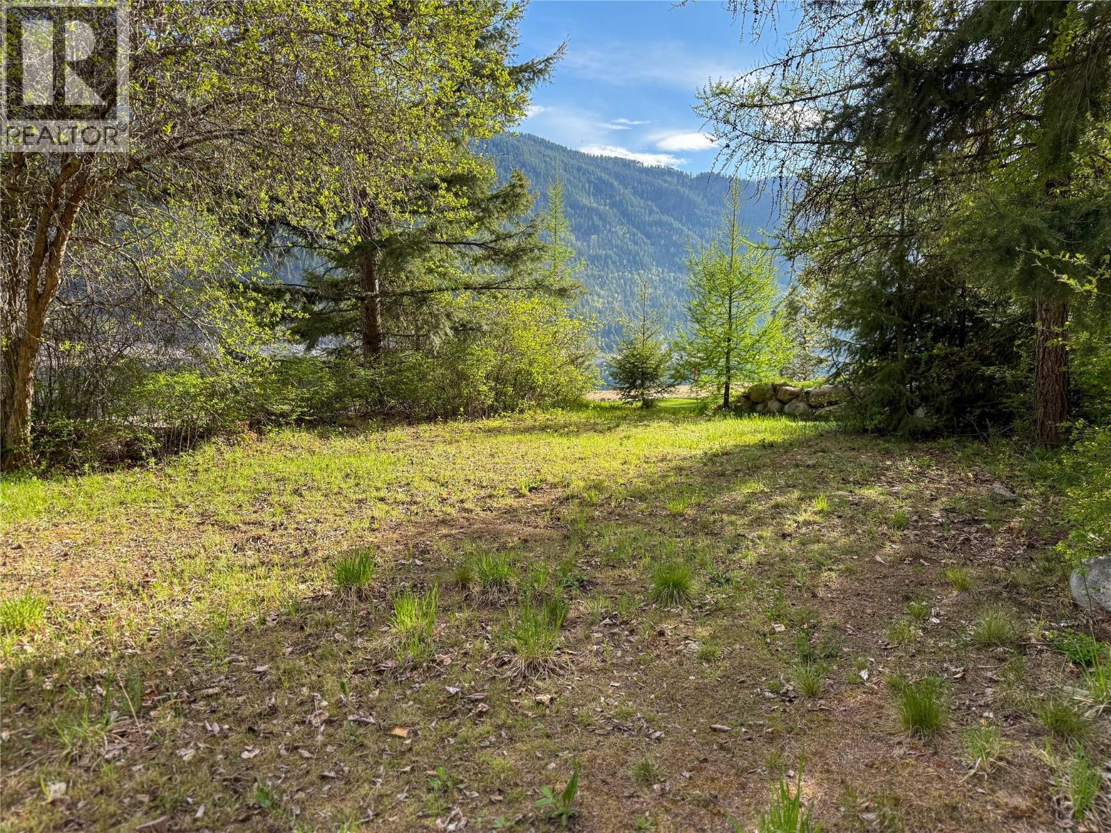  5378 Broadwater Road, Castlegar