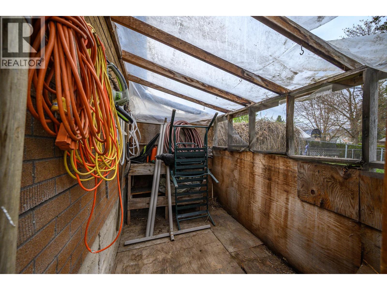 3620 Rosedale Avenue - 35