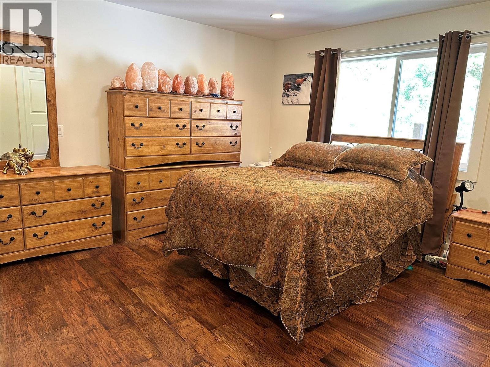 8121 BIRCHWOOD Drive - 19