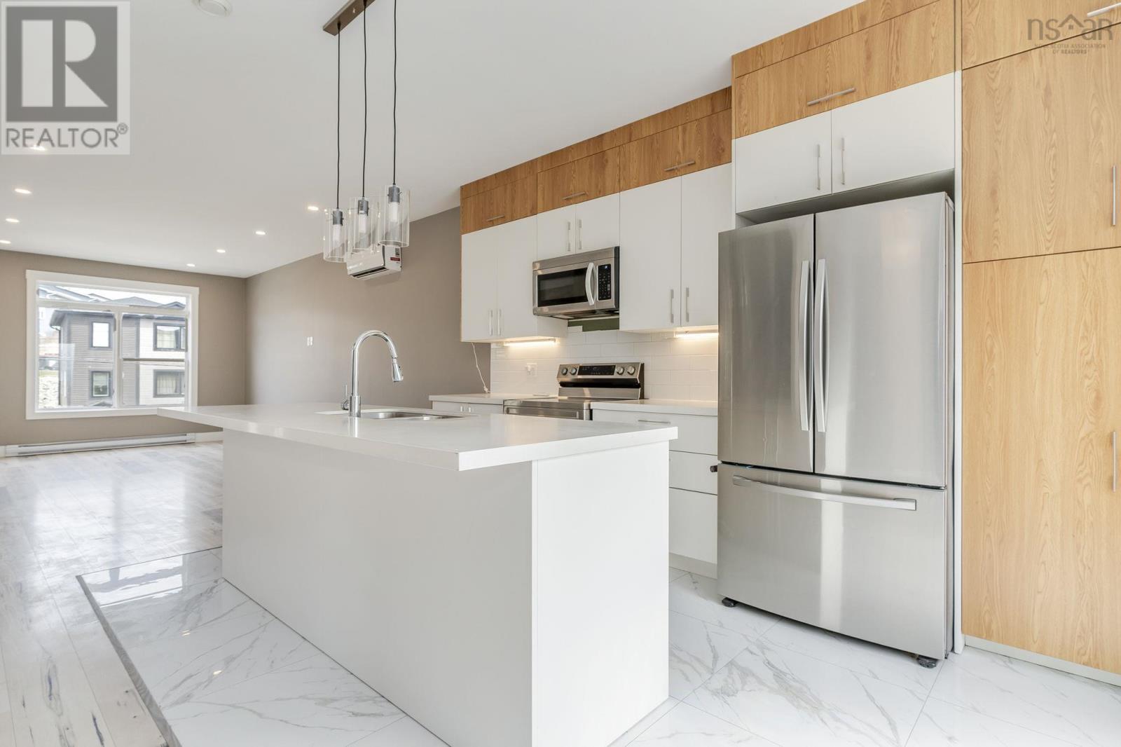 Property 15 of 44 of 32 Higgins Avenue