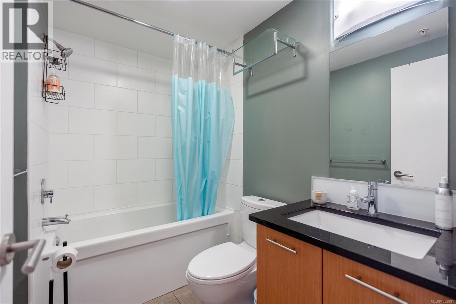 1101 834 Johnson Street, Victoria