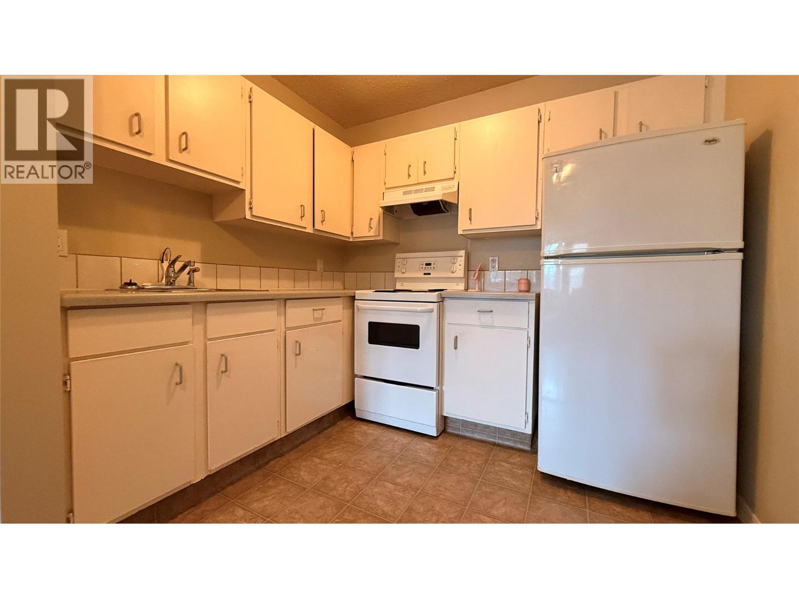 #206 302 10th Avenue Unit# 206 - 9