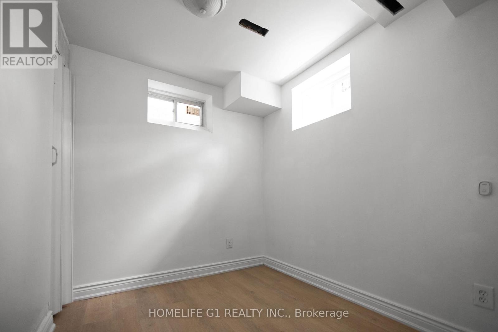 35 HARPREET CIRCLE - 38