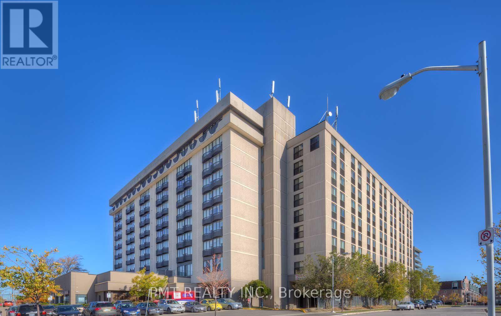 Listing photo of 318 - 2737 KEELE STREET