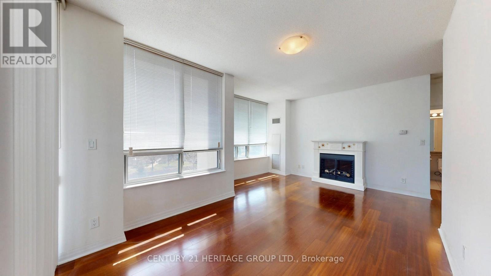 #405 1359 RATHBURN ROAD E - 12