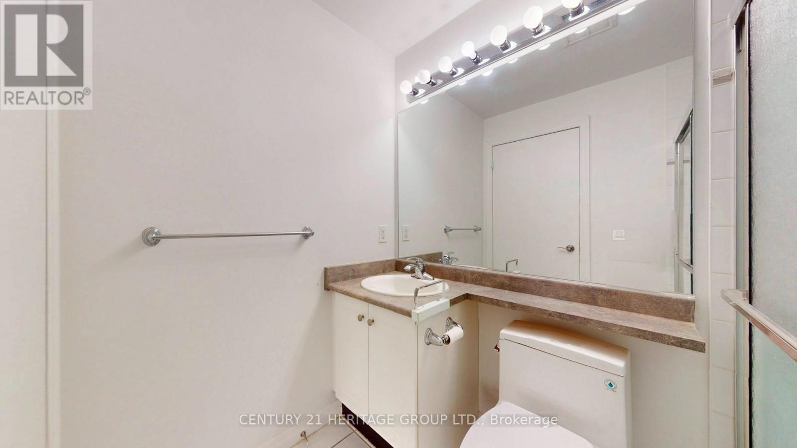 #405 1359 RATHBURN ROAD E - 28