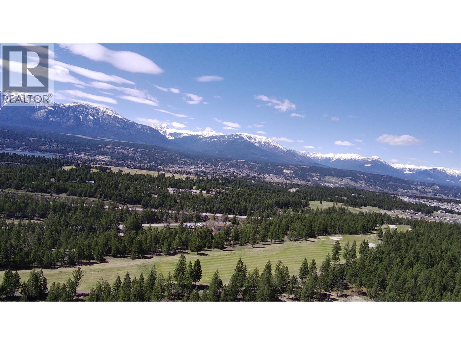 Surrounding mountains