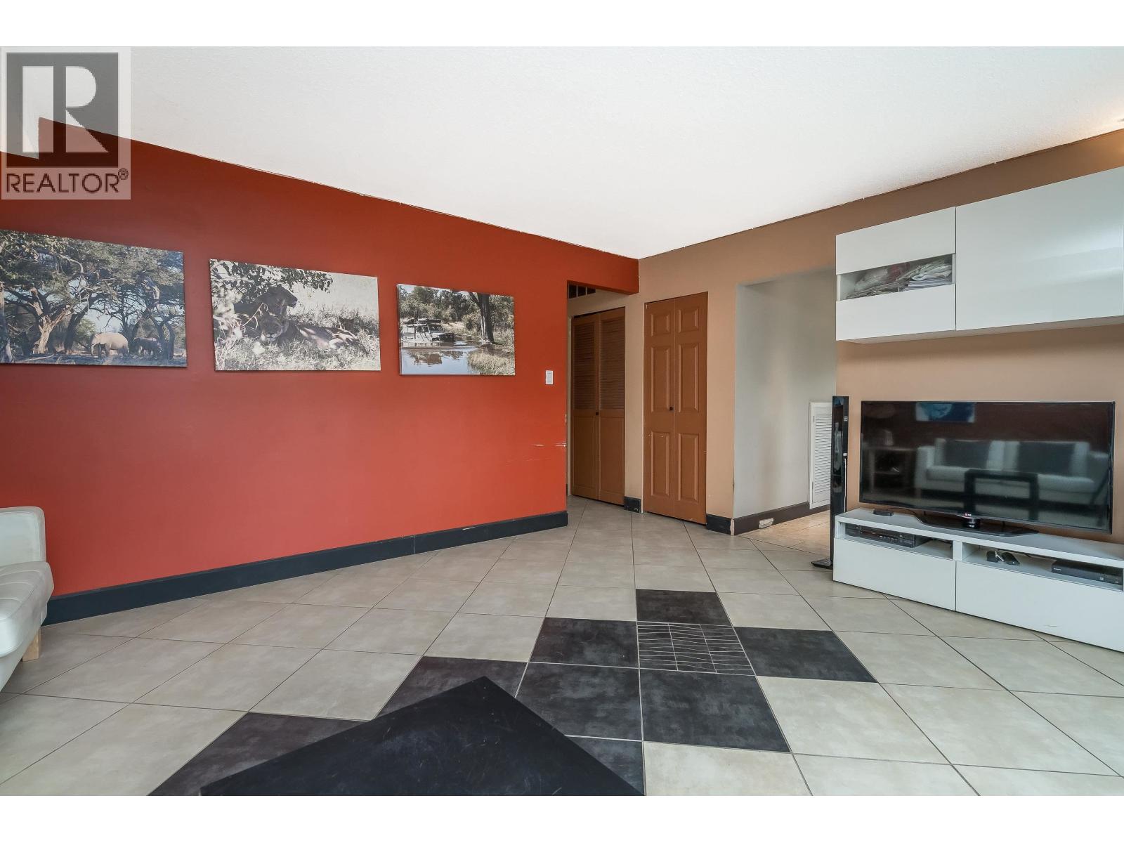 5463 50 Avenue, Ladner