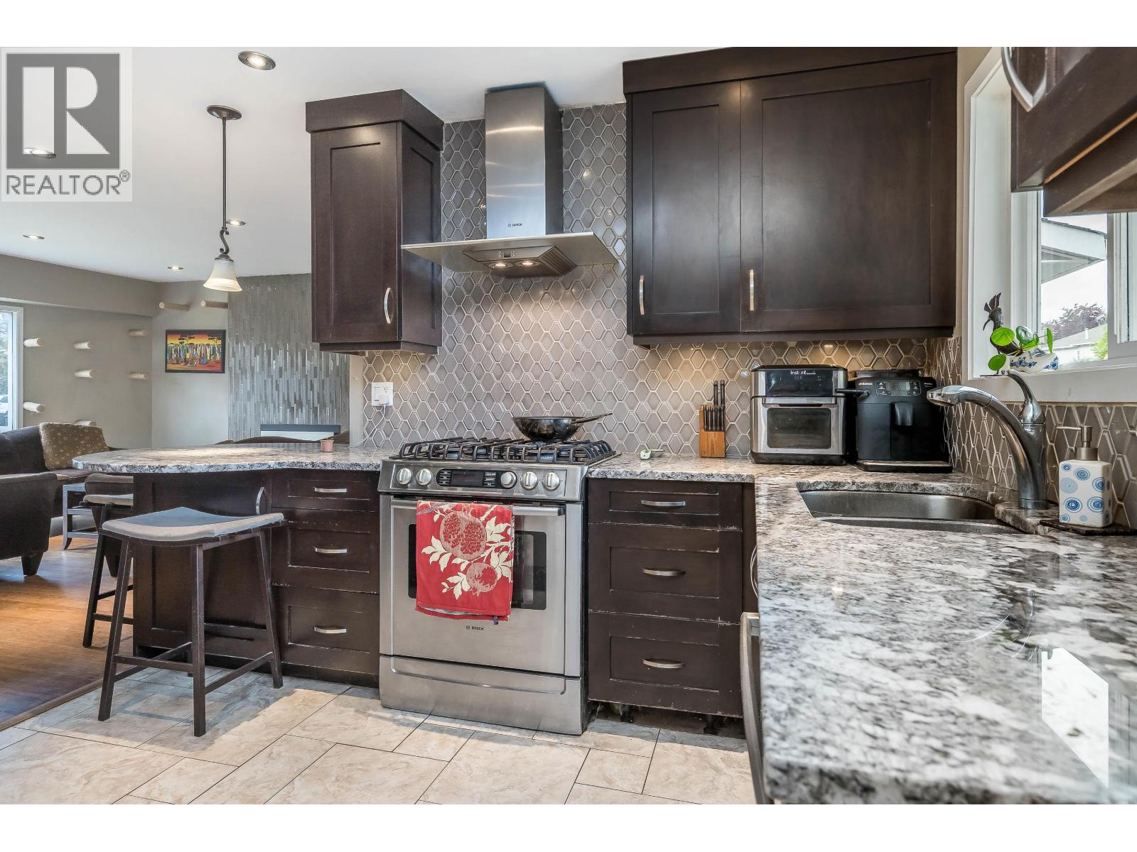 5463 50 Avenue, Ladner