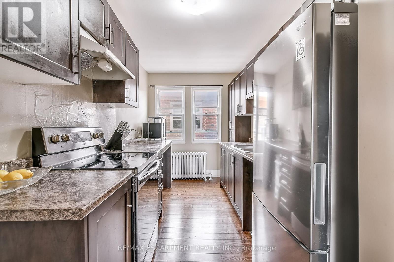 #14 25 MOUNTWOOD AVENUE - 8