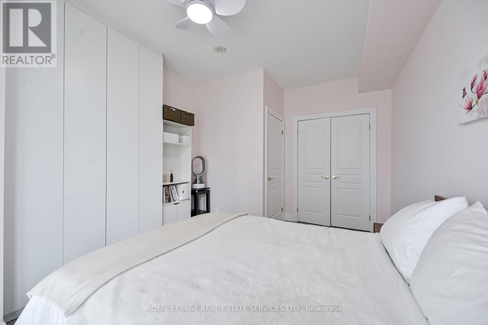 1113 - 2083 LAKE SHORE BOULEVARD W — photo 18