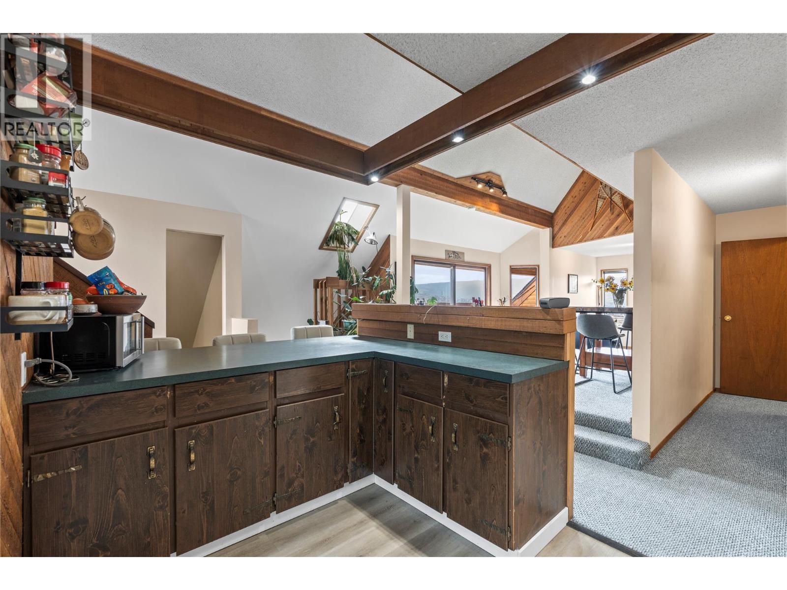 6515 Eagle Road, Vernon