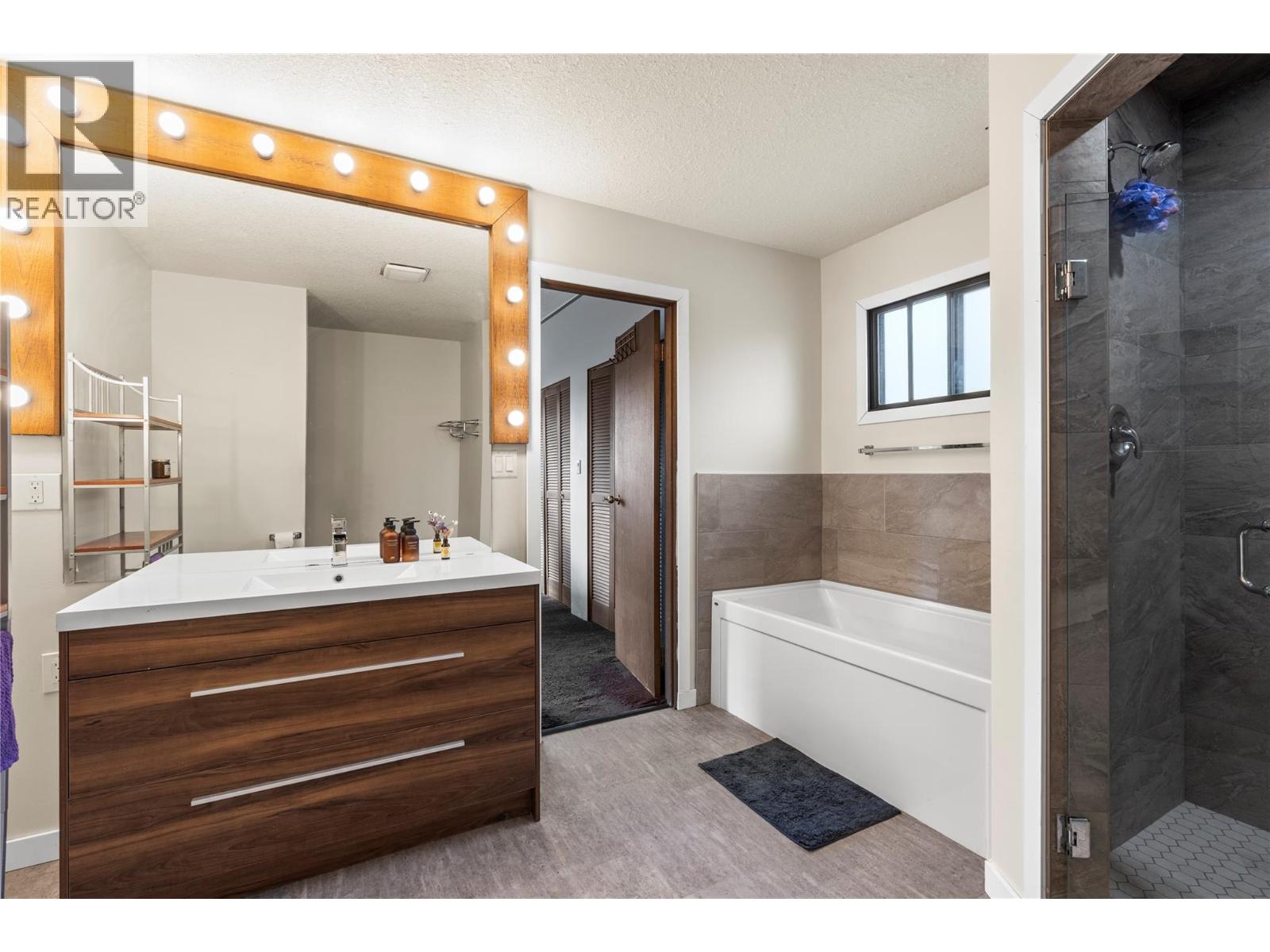 6515 Eagle Road, Vernon