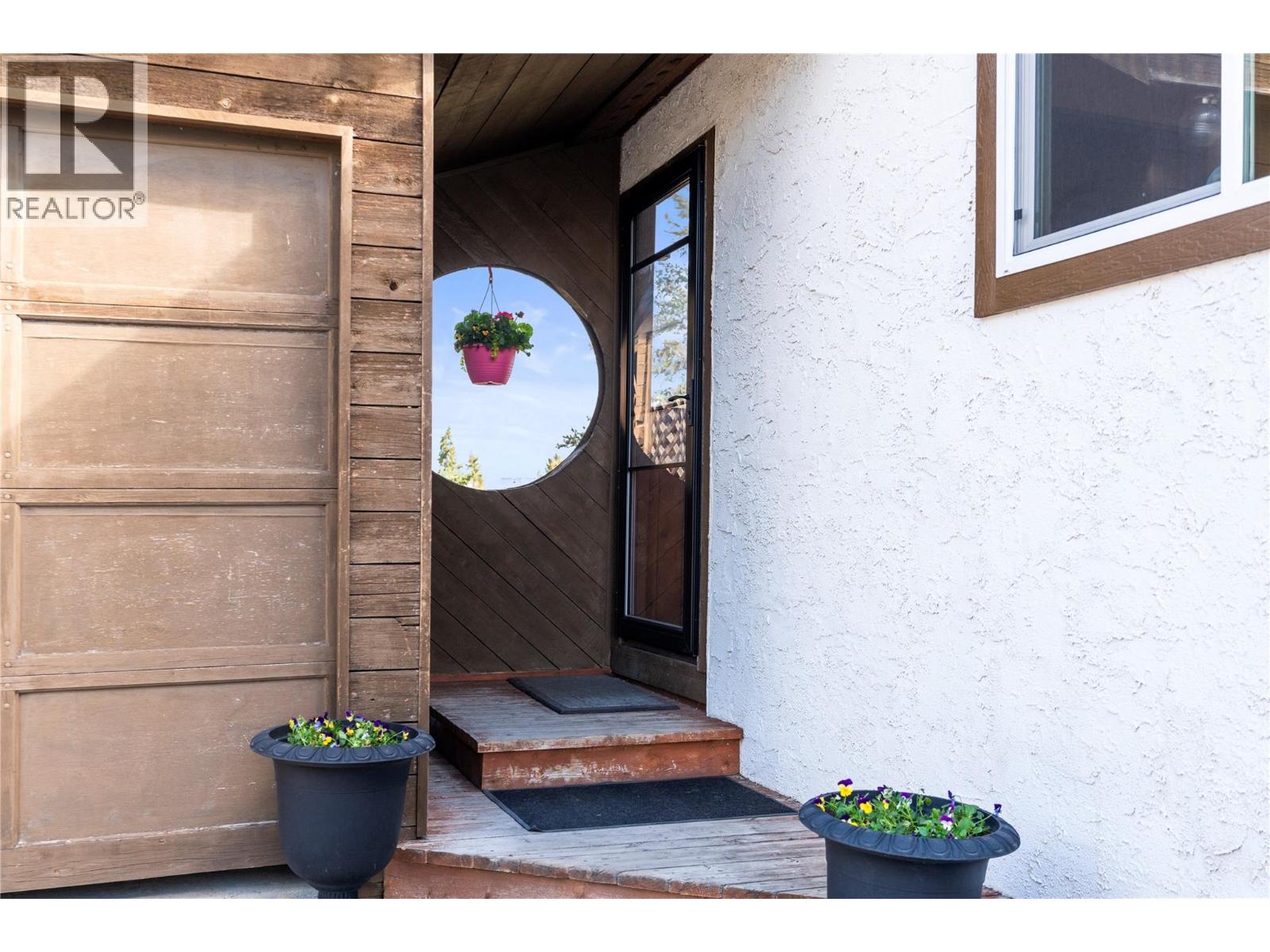 6515 Eagle Road, Vernon