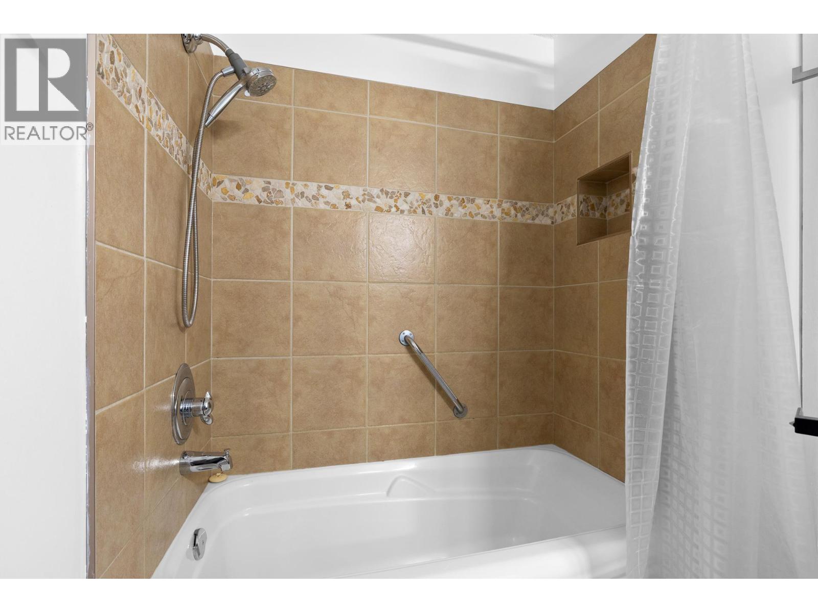 3103 13th Street, Vernon