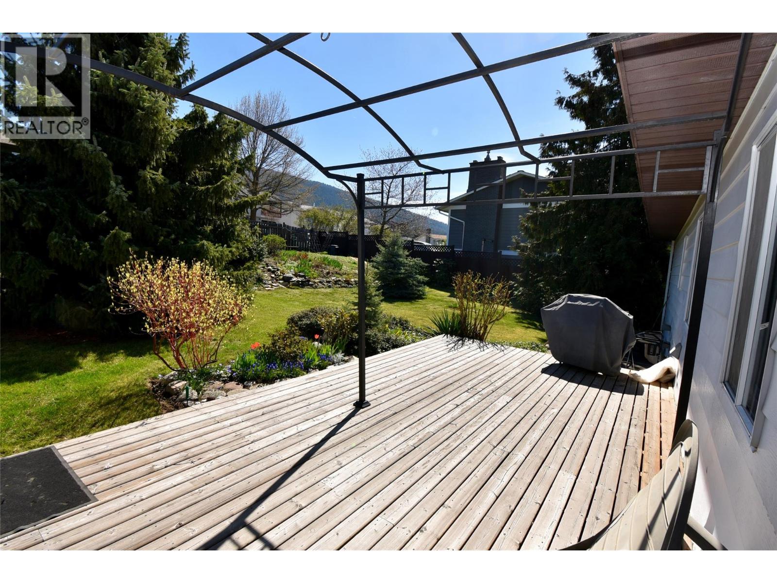 5755 McClure Road, Vernon