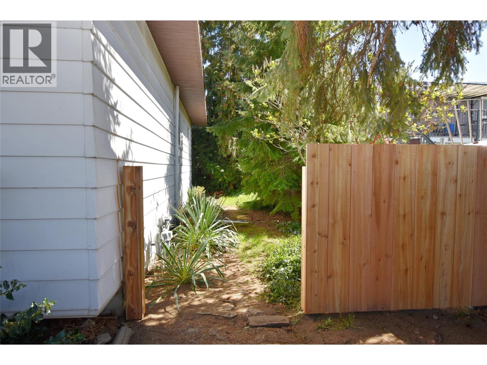 5755 McClure Road, Vernon