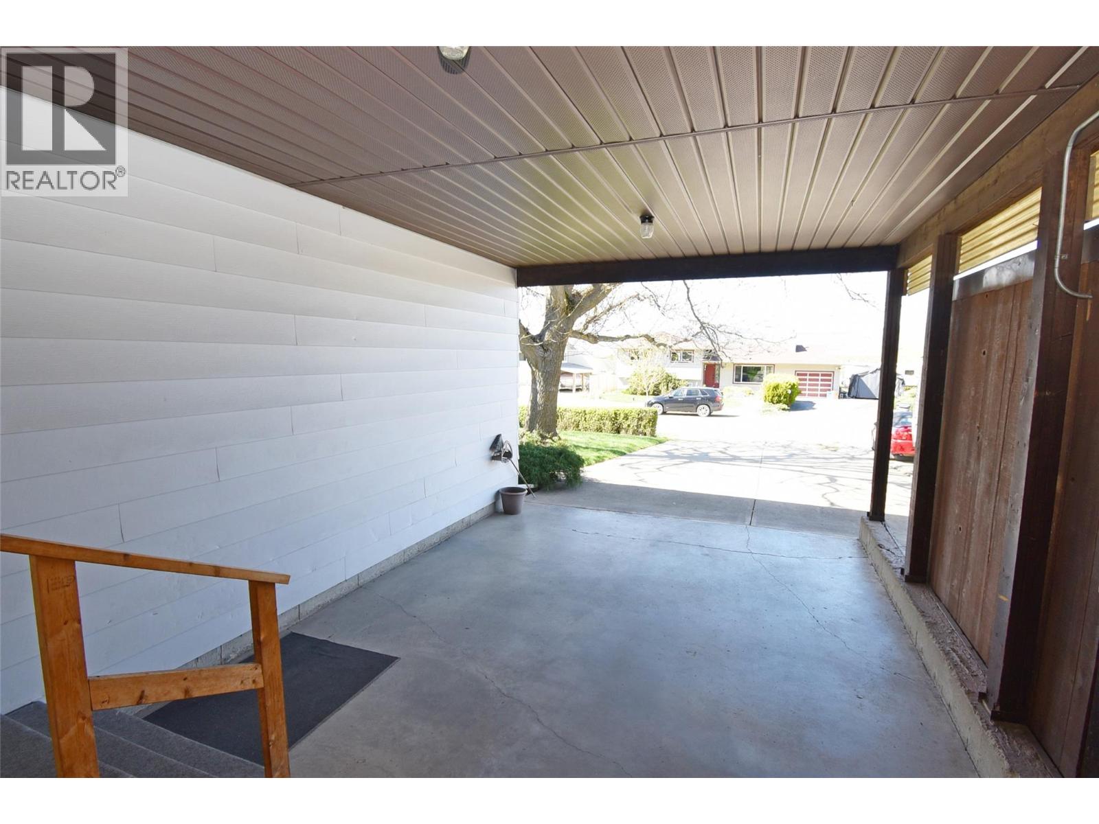 5755 McClure Road, Vernon