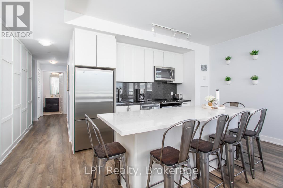 C319 - 301 SEA RAY AVENUE — photo 4
