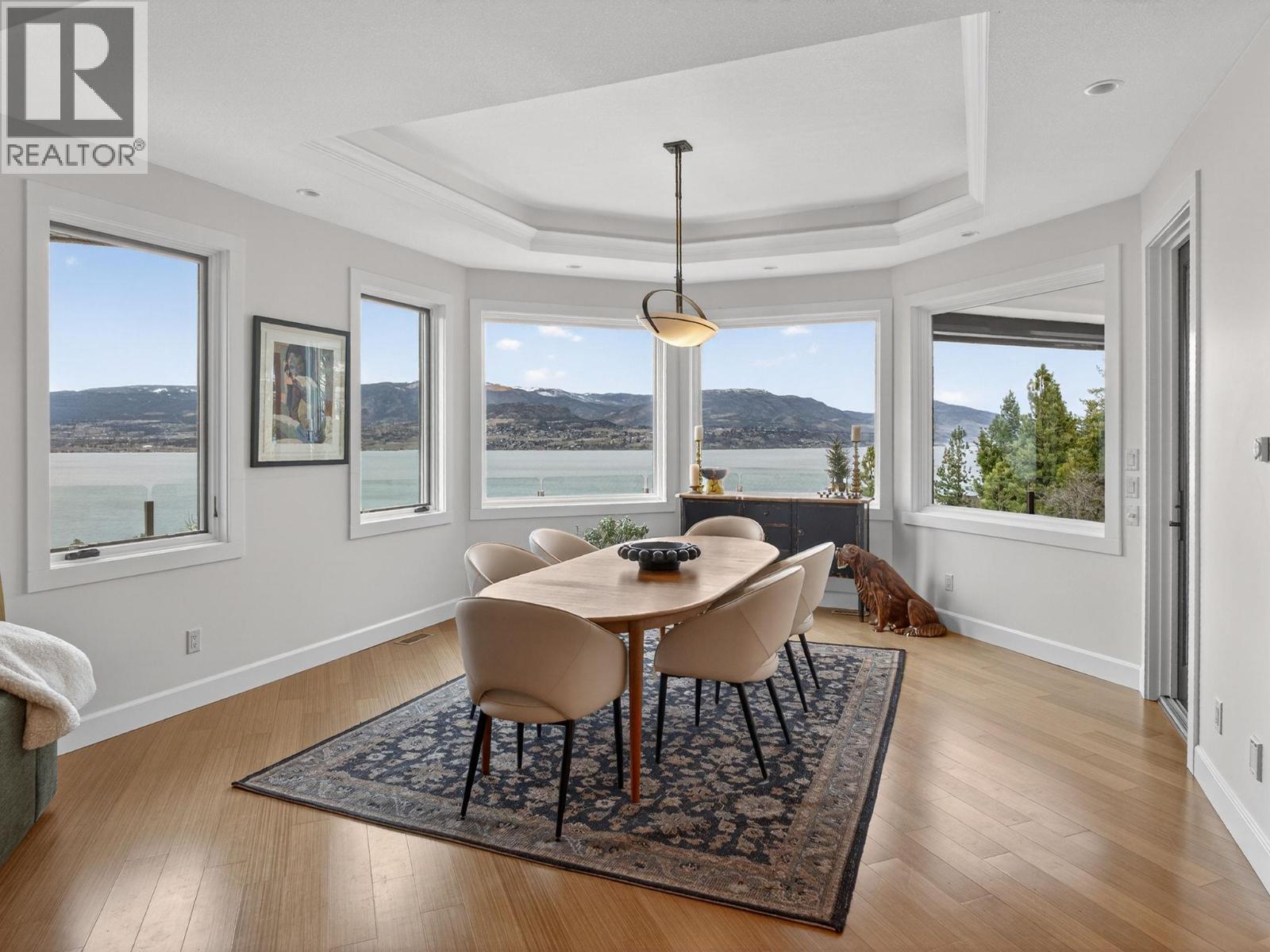  390 Okaview Road, Kelowna