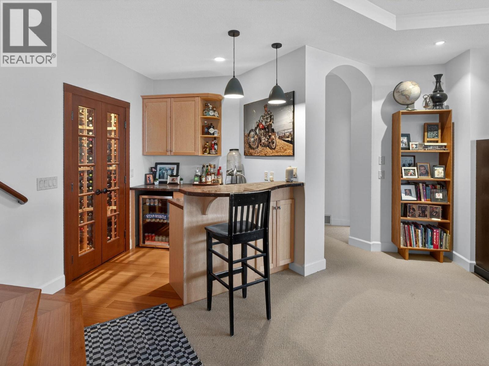  390 Okaview Road, Kelowna