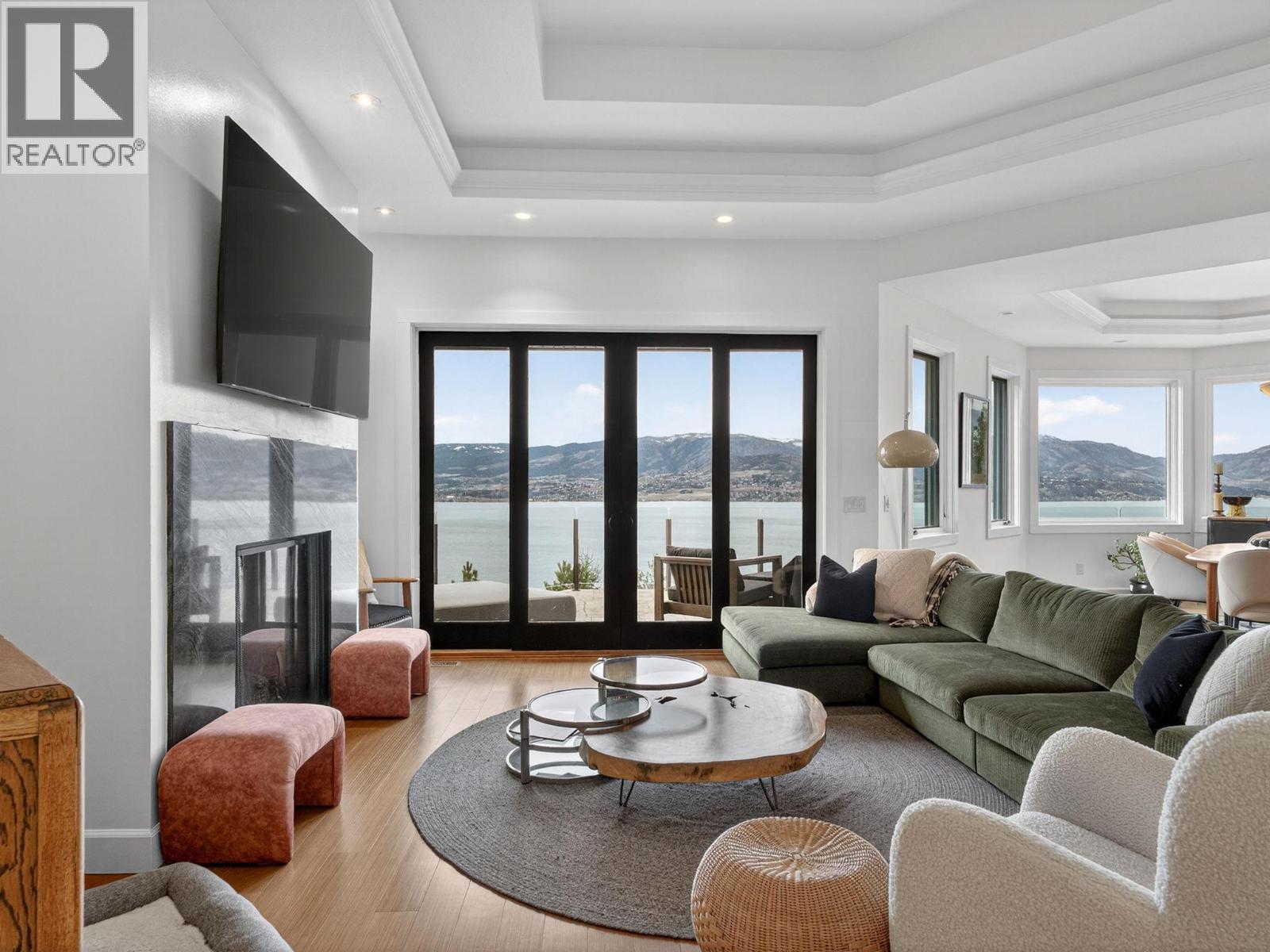  390 Okaview Road, Kelowna