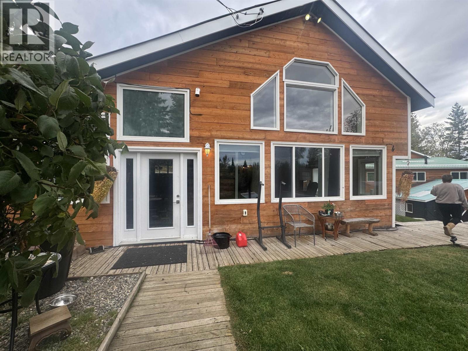 3168 COPELAND ROAD - 1