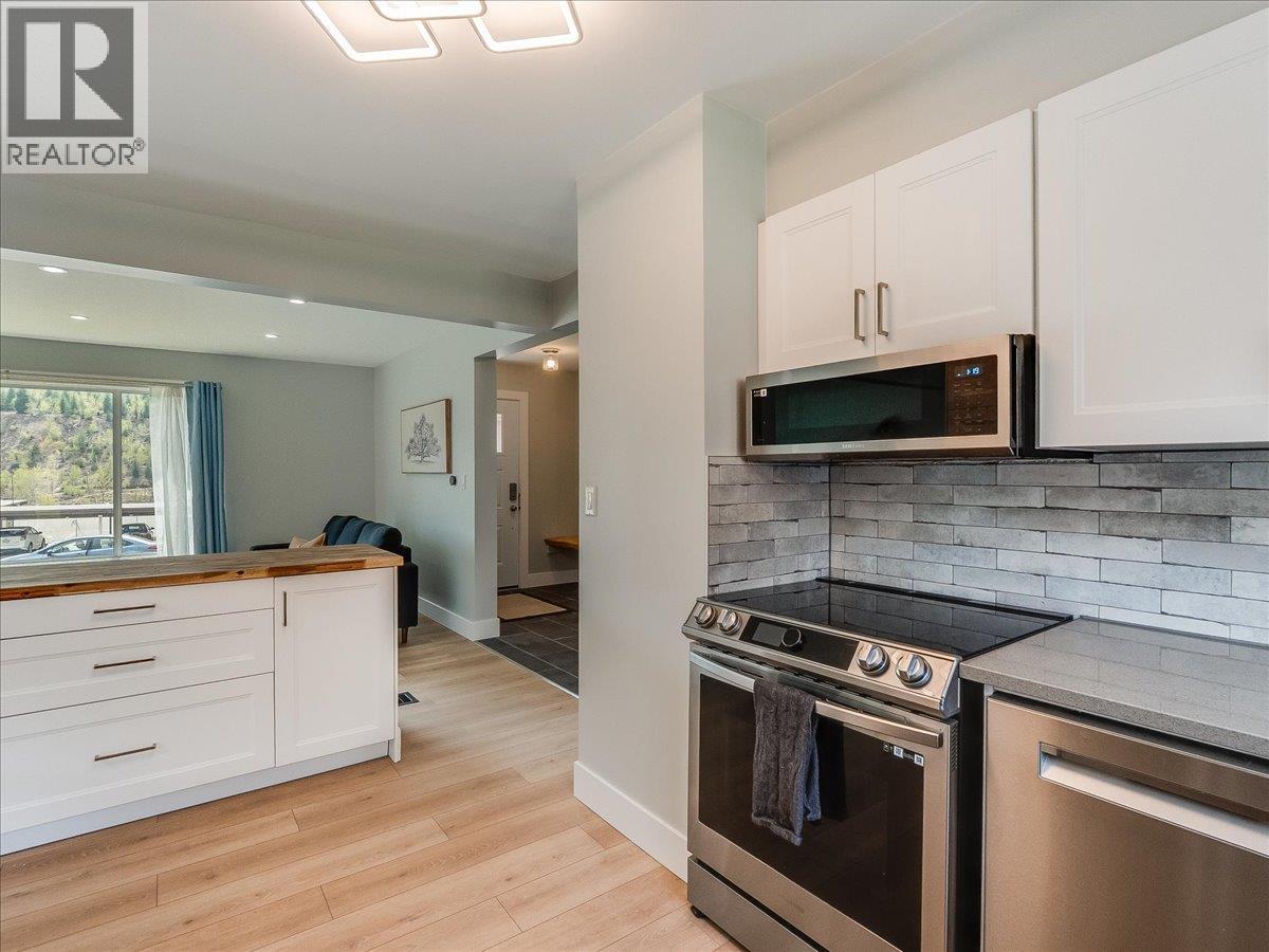 3557 HIGHWAY Drive - 13